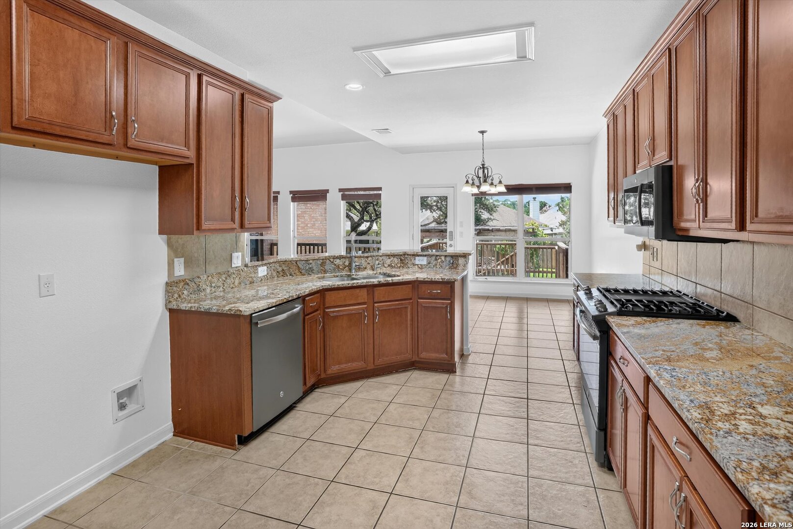 3206 Roan Valley San Antonio TX 78259