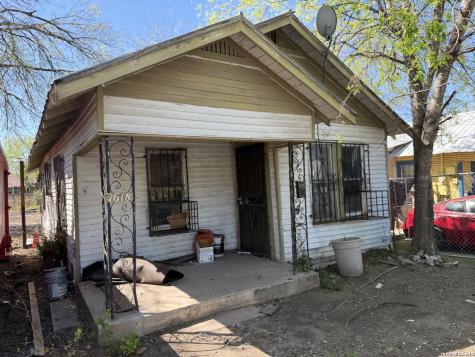 1618 Lennon San Antonio TX 78223