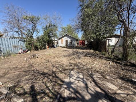 1618 Lennon San Antonio TX 78223