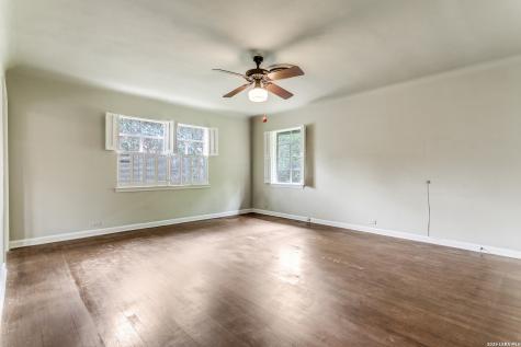 144 Thelma San Antonio TX 78212