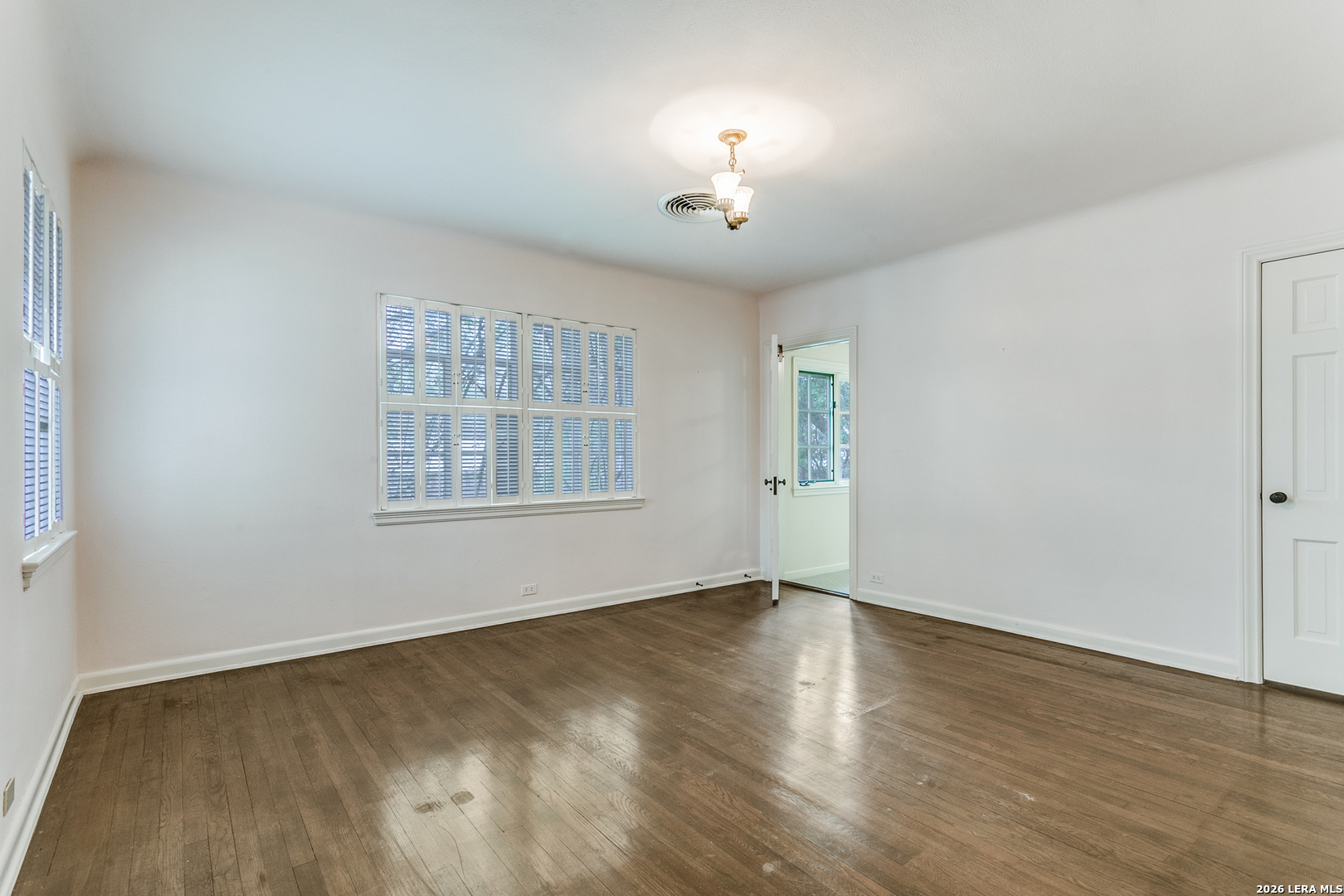 144 Thelma San Antonio TX 78212