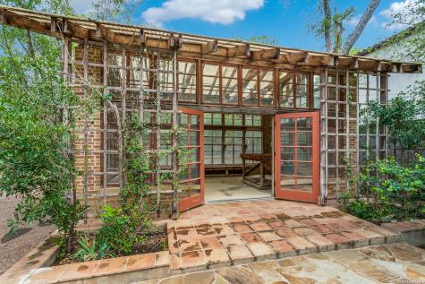 144 Thelma San Antonio TX 78212