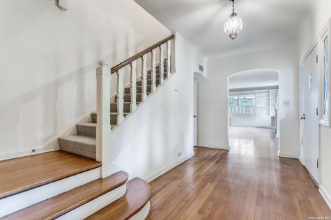 144 Thelma San Antonio TX 78212