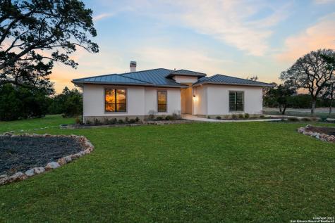 1147 Powder Ridge Road New Braunfels TX 78132
