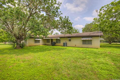 236 Shady Lane Seguin TX 78155