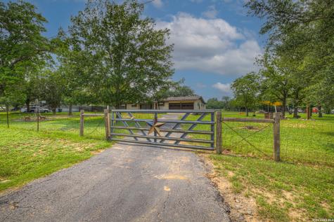 236 Shady Lane Seguin TX 78155