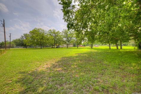 236 Shady Lane Seguin TX 78155