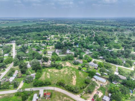 236 Shady Lane Seguin TX 78155