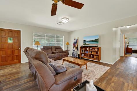 236 Shady Lane Seguin TX 78155