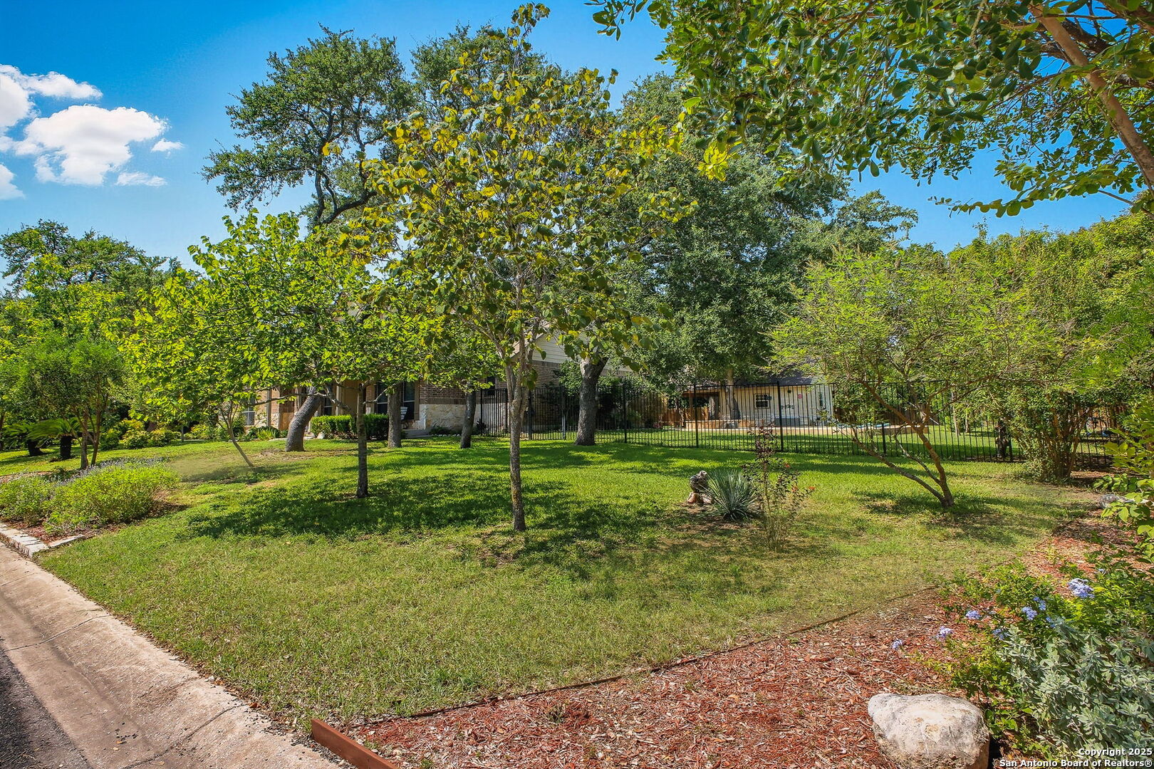 9035 Mount Meyer San Antonio TX 78254