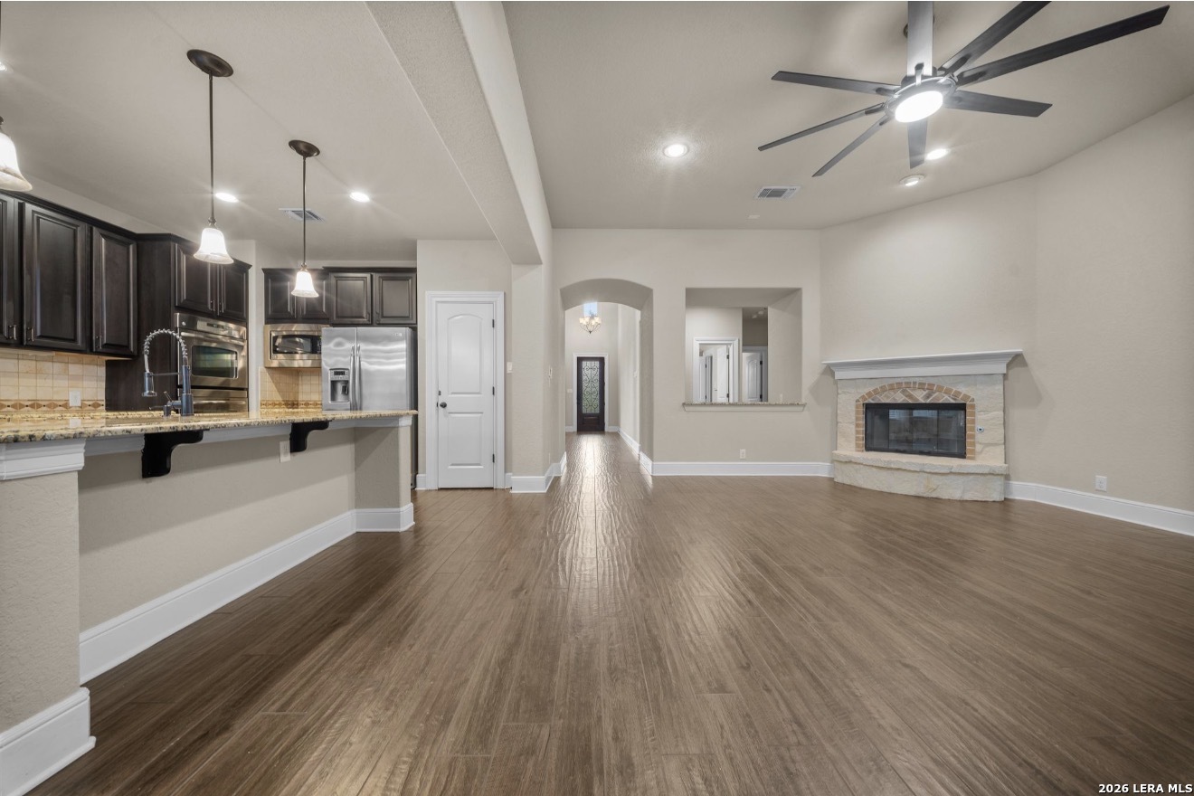 8915 River Bluff San Antonio TX 78255