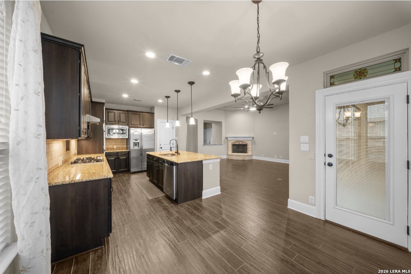 8915 River Bluff San Antonio TX 78255