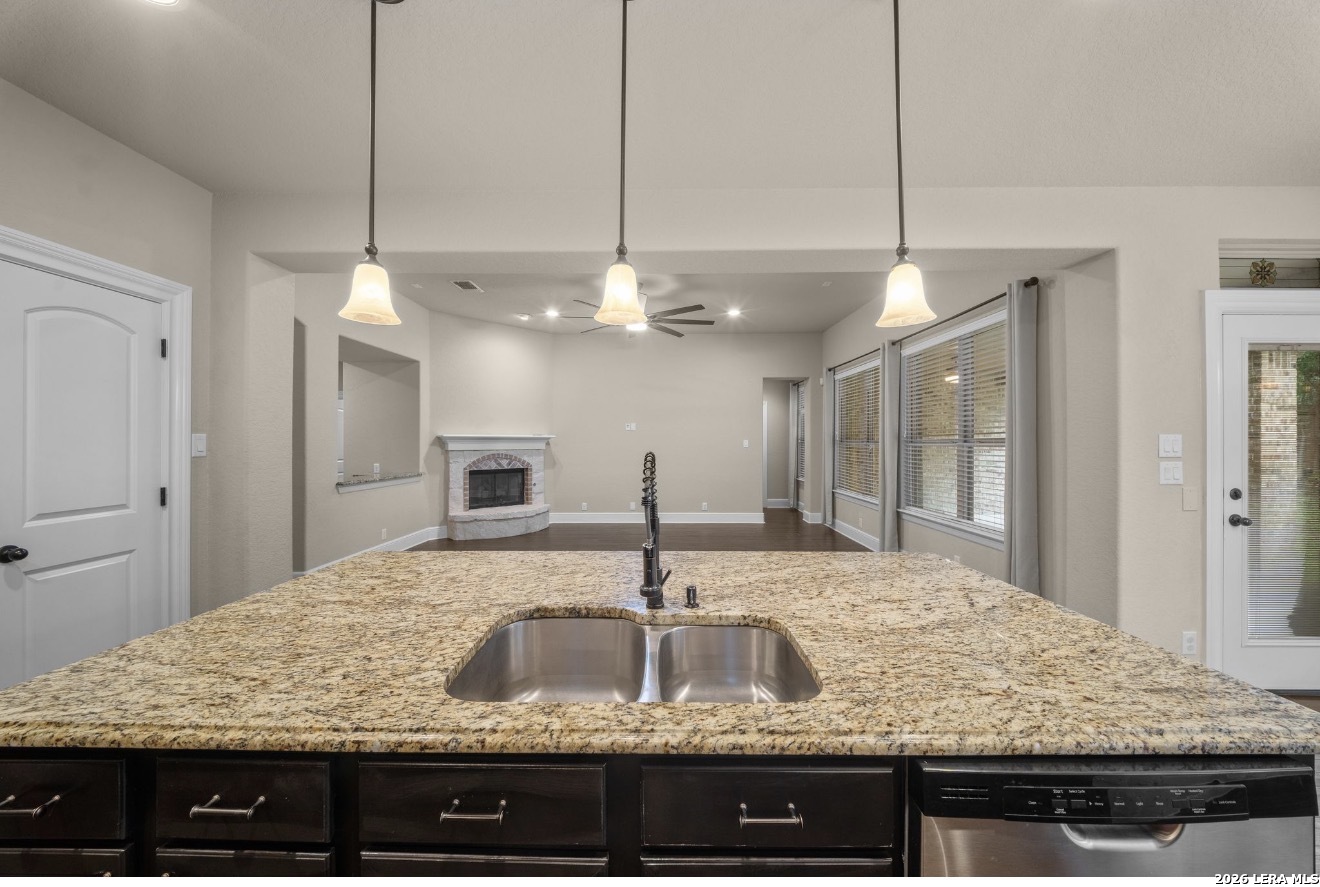 8915 River Bluff San Antonio TX 78255