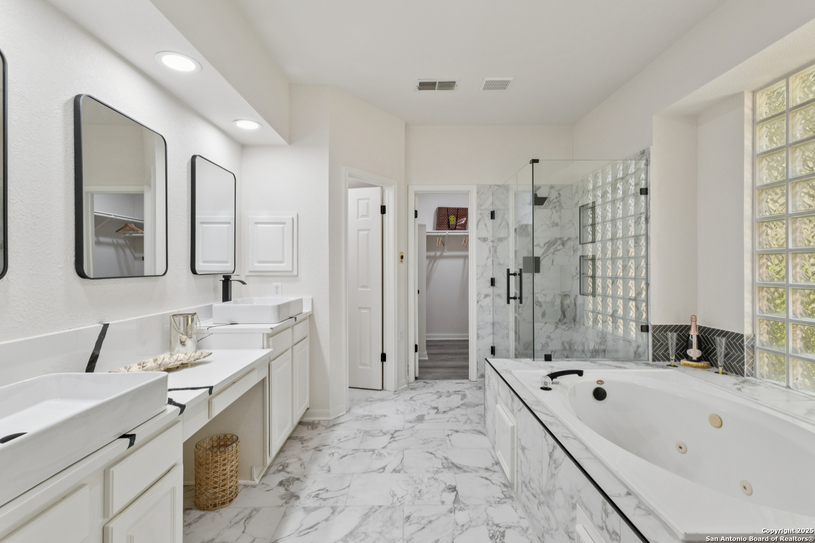 2023 Flint Oak San Antonio TX 78248