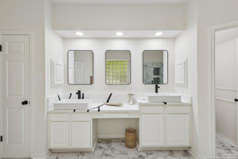 2023 Flint Oak San Antonio TX 78248