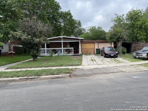 2442 Spicewood San Antonio TX 78213