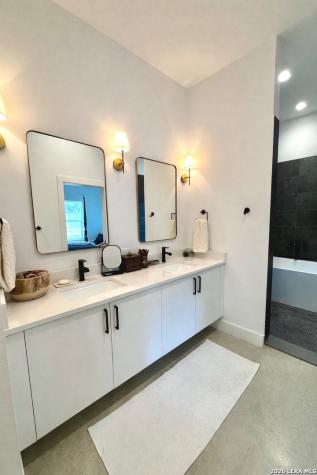 5 Cripple Creek Court Wimberley TX 78676