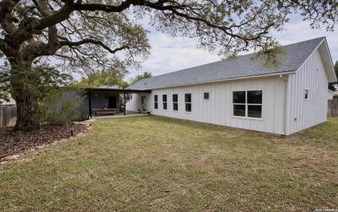 5 Cripple Creek Court Wimberley TX 78676