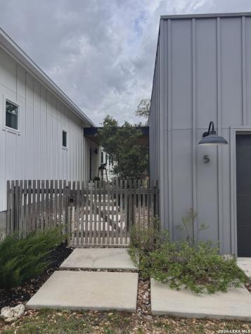 5 Cripple Creek Court Wimberley TX 78676