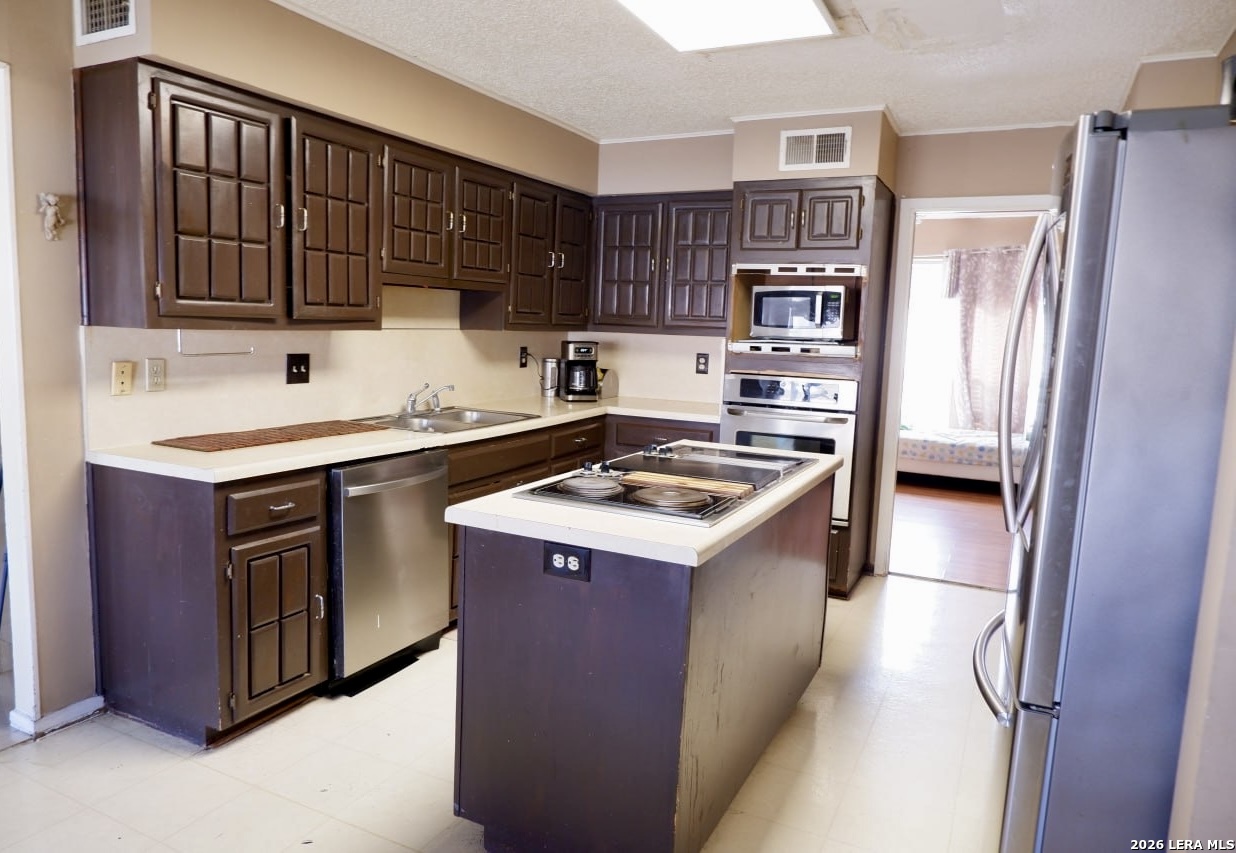 6847 Pembroke San Antonio TX 78240