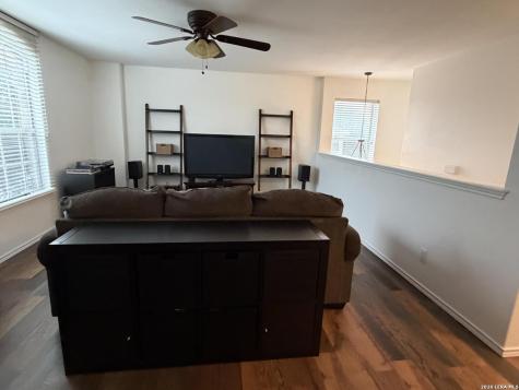 208 Cloud Crossing Cibolo TX 78108