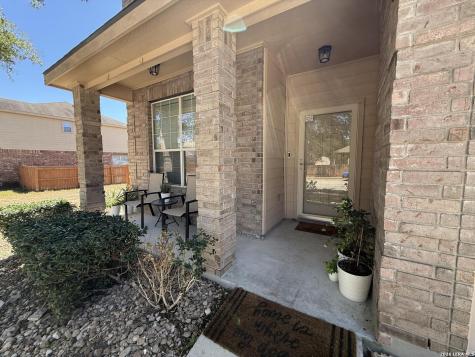 208 Cloud Crossing Cibolo TX 78108