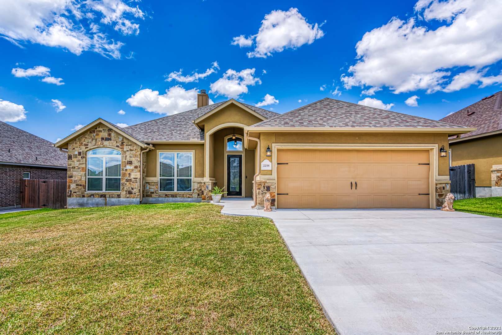 2258 Sun Rim Way New Braunfels TX 78130