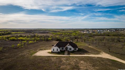 1642 Scull Road San Marcos TX 78666