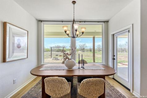 1642 Scull Road San Marcos TX 78666