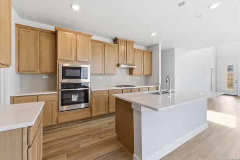 124 Lucy Landing San Antonio TX 78253
