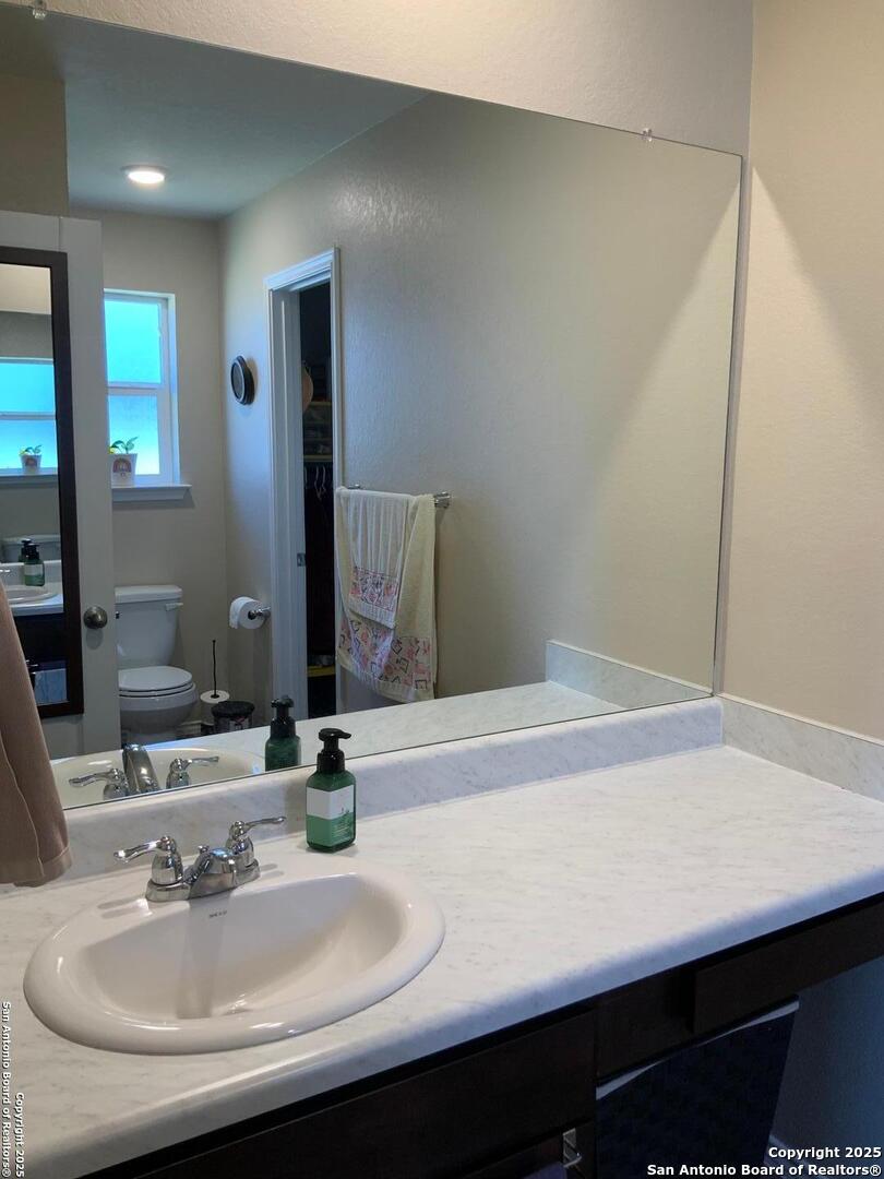 5870 Kendall Prairie San Antonio TX 78244