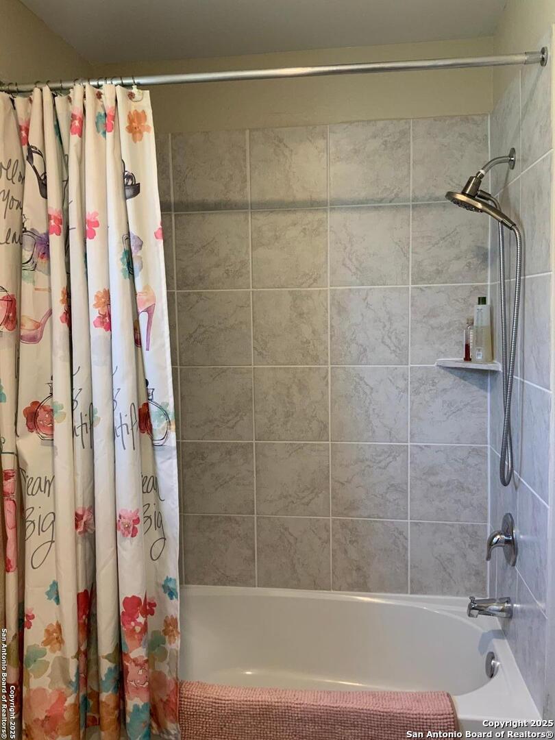 5870 Kendall Prairie San Antonio TX 78244