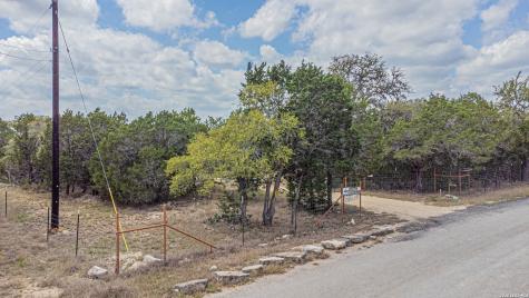1353 Brushy Creek Drive Lakehills TX 78063