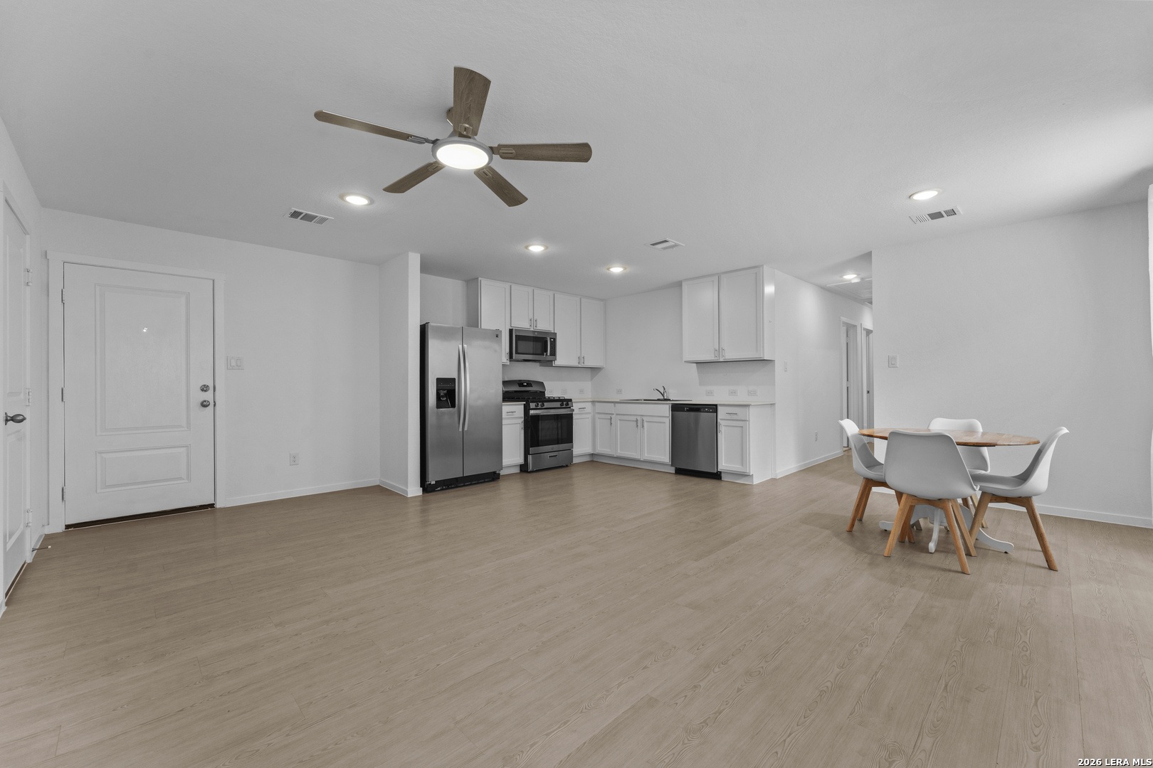 3754 Glade San Antonio TX 78245