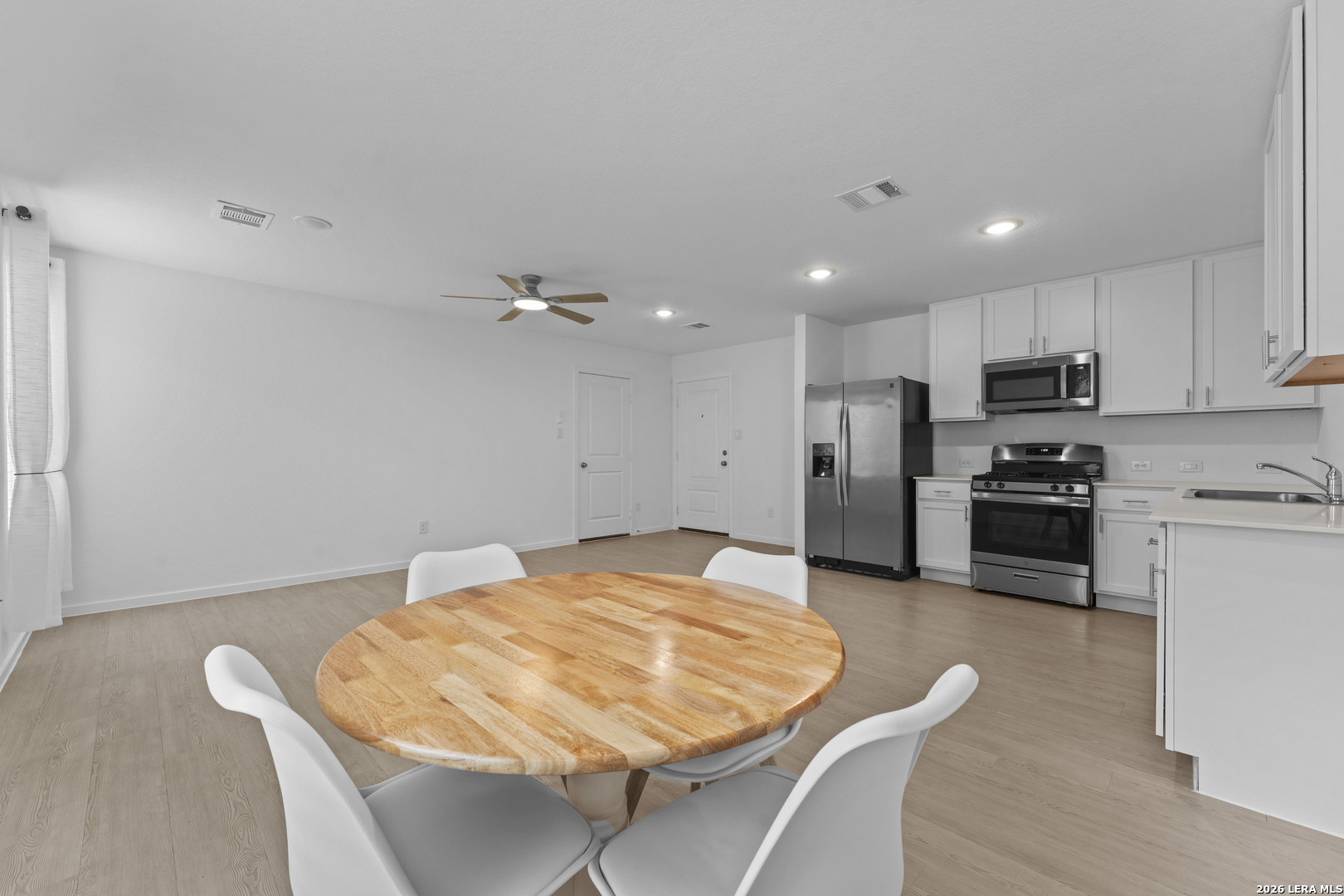3754 Glade San Antonio TX 78245