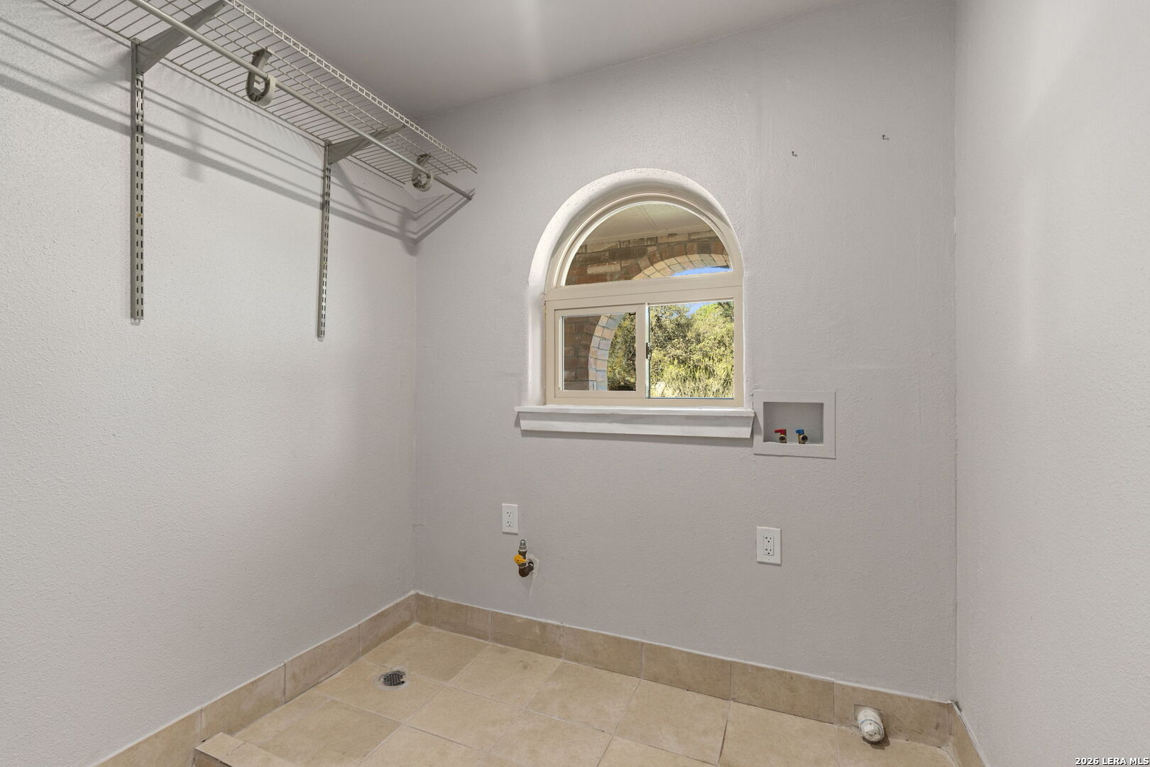 1826 Chippington San Antonio TX 78253