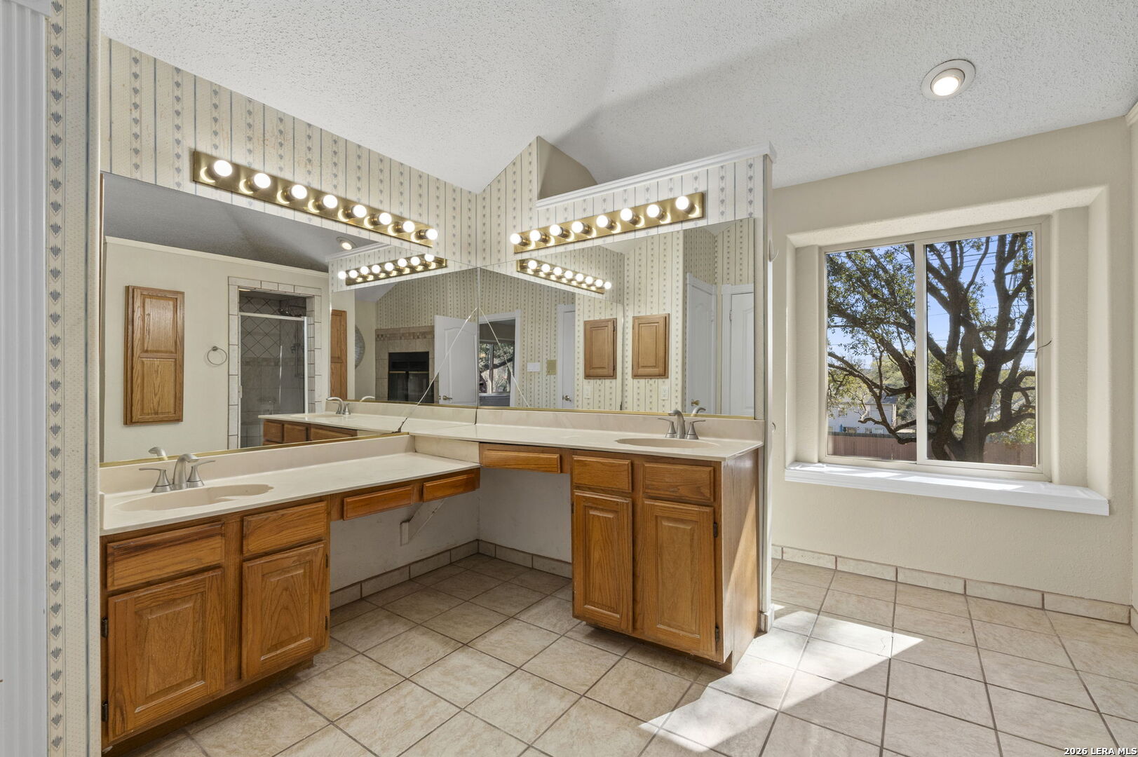 1826 Chippington San Antonio TX 78253