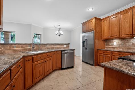 133 Private Road 4664 Castroville TX 78009
