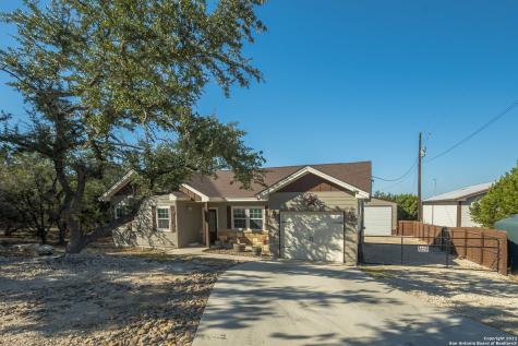 1437 Hallmark Canyon Lake TX 78133