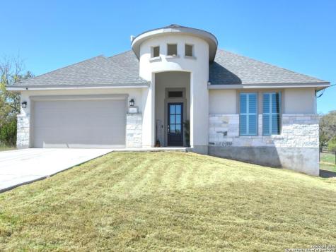 127 N Lon Price Blanco TX 78606