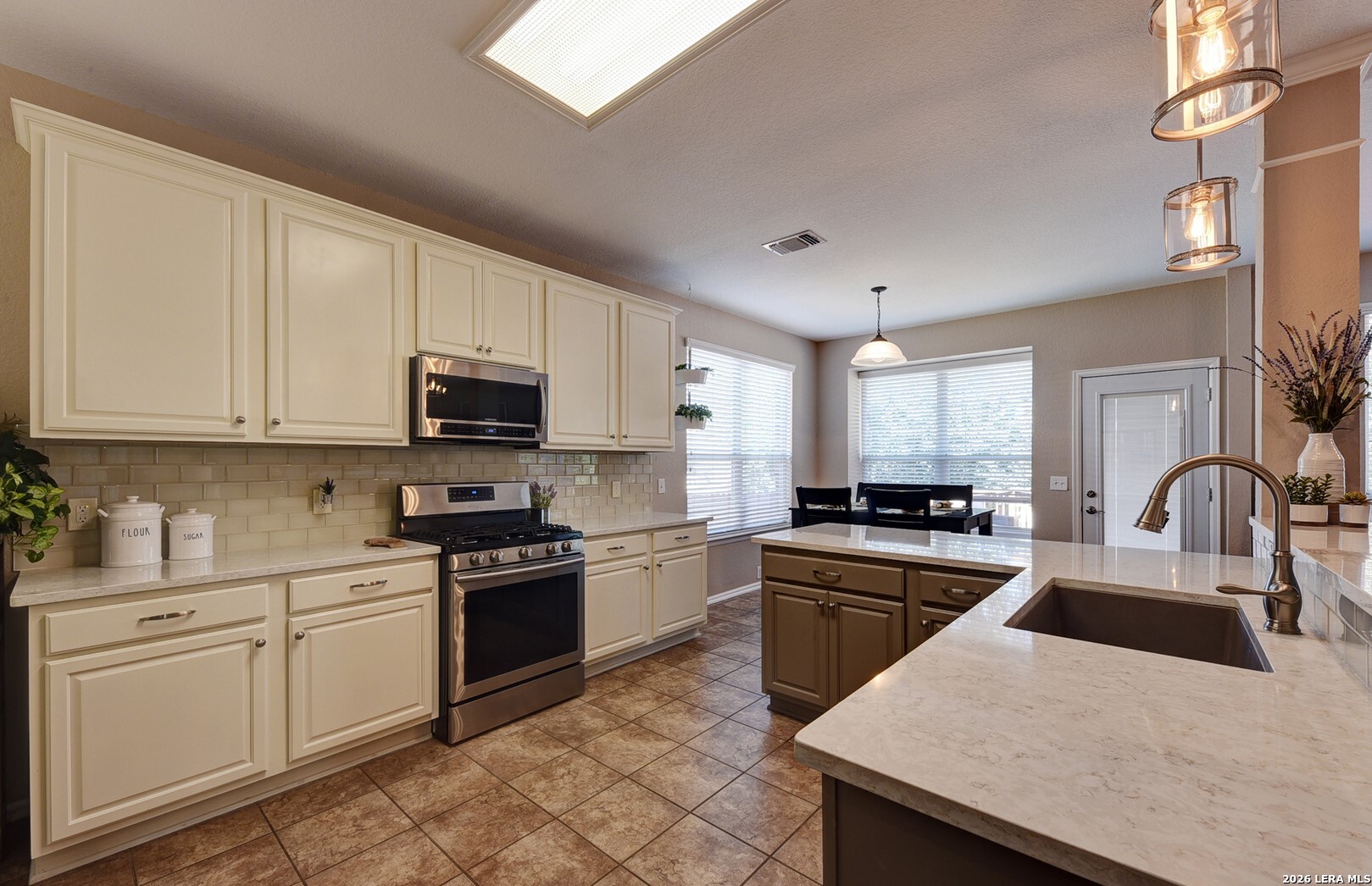 4718 River Rock San Antonio TX 78251