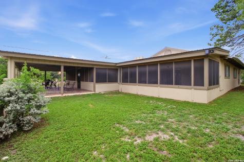 7 La Motte Street Brackettville TX 78832