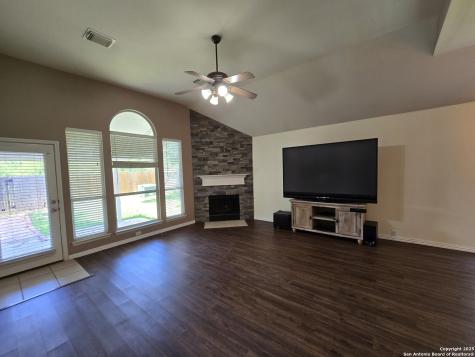 10506 Canyon River Helotes TX 78023