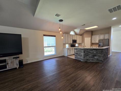 10506 Canyon River Helotes TX 78023