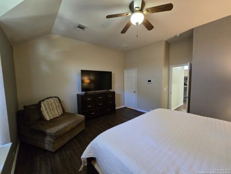 10506 Canyon River Helotes TX 78023