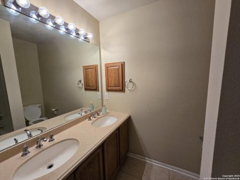 10506 Canyon River Helotes TX 78023