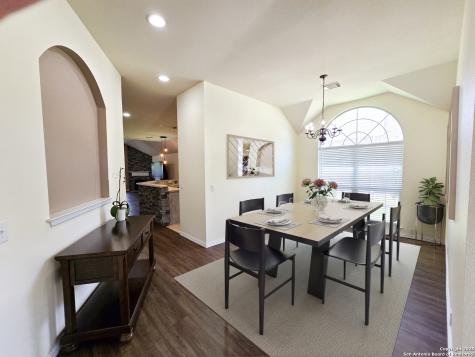 10506 Canyon River Helotes TX 78023