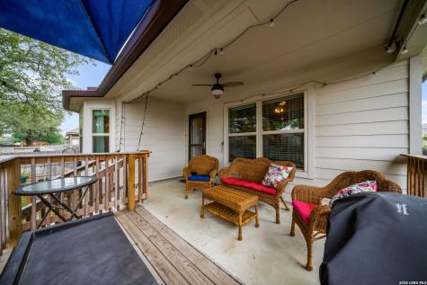 329 Hinsdale Run Cibolo TX 78108