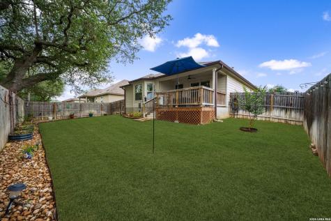 329 Hinsdale Run Cibolo TX 78108