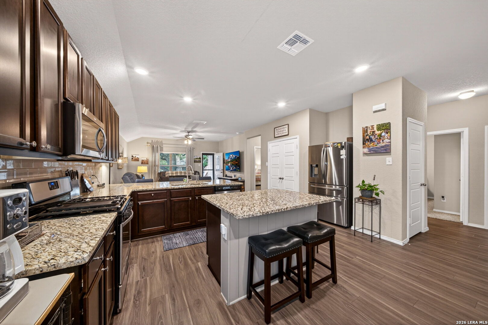 329 Hinsdale Run Cibolo TX 78108